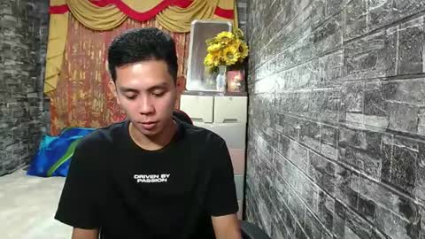 Snapshot of hot_dave69 chatting on March 2, 6:04 pm hot_dave69 online show from March 2, 6:04 pm