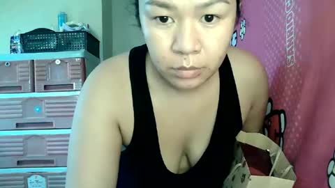 Snapshot of hot_emma1112 chatting on June 30, 1:06 am hot_emma1112 online show from June 30, 1:06 am