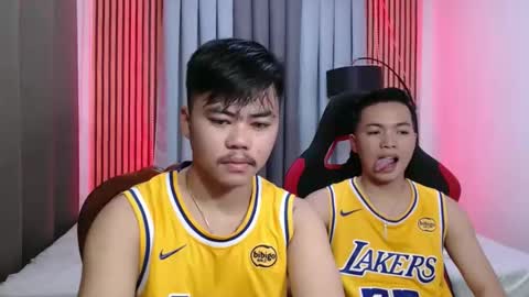 hot_emmanuel online show from November 24, 6:46 am