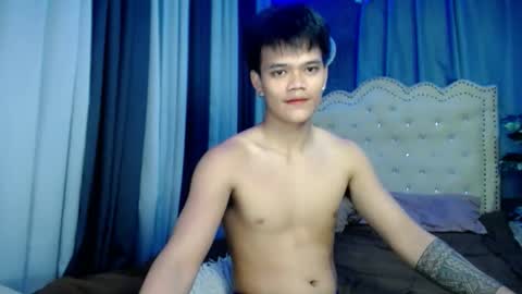 Snapshot of hot_fucker_ chatting on April 17, 5:49 pm hot_fucker_ online show from April 17, 5:49 pm
