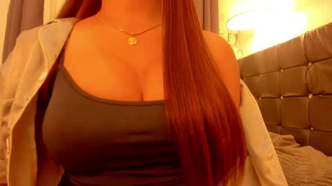 Snapshot of hot_fucking_lee chatting on March 23, 6:28 am kelly lee online show from March 23, 6:28 am