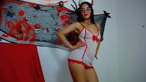 angie online show from October 4, 10:08 pm