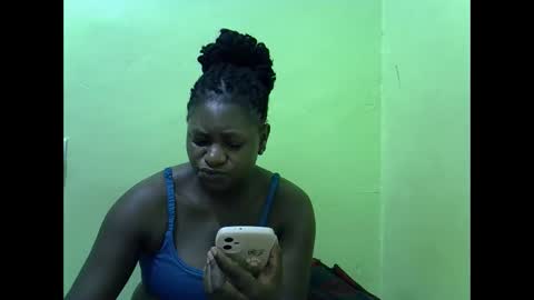 hot_girlly online show from December 17, 5:30 pm