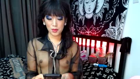 Jessica Cumshow FOLLOW ME online show from June 14, 6:54 pm