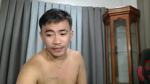 hot_khevin online show from October 18, 10:43 pm