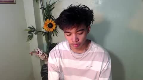 Snapshot of hot_kianxx chatting on June 21, 8:11 pm hot_kianxx online show from June 21, 8:11 pm