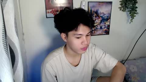mark online show from April 10, 4:55 pm