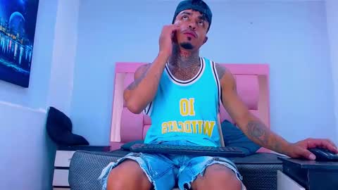 SEXY COUPLE  online show from February 16, 12:34 pm