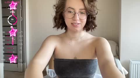 Lina online show from February 7, 11:56 am