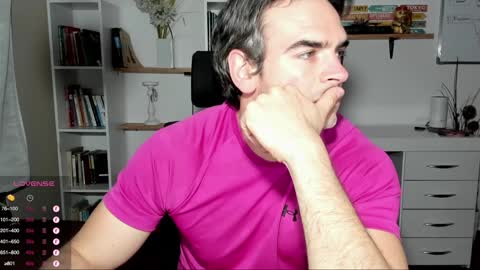 Martin online show from December 7, 6:37 pm