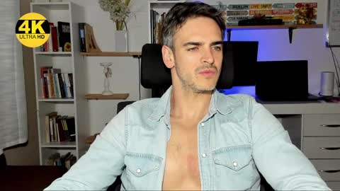 Martin online show from December 26, 7:16 pm