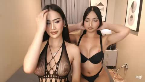 hot_nikki69 online show from May 29, 7:01 pm