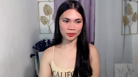 hot_pauline online show from April 23, 4:20 pm