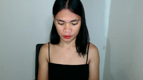 Snapshot of hot_pauline chatting on June 19, 12:42 pm hot_pauline online show from June 19, 12:42 pm