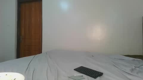 Hot petite online show from April 7, 7:25 pm