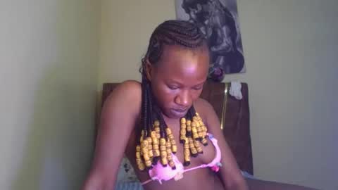 hot petite100 online show from May 12, 8:22 am