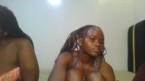 Petite online show from August 1, 4:39 pm
