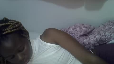 Snapshot of hot_petra2 chatting on April 30, 8:53 am Daddys doll online show from April 30, 8:53 am