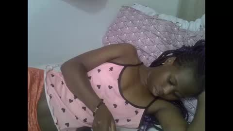 Snapshot of hot_petra2 chatting on May 19, 1:56 am Daddys doll online show from May 19, 1:56 am
