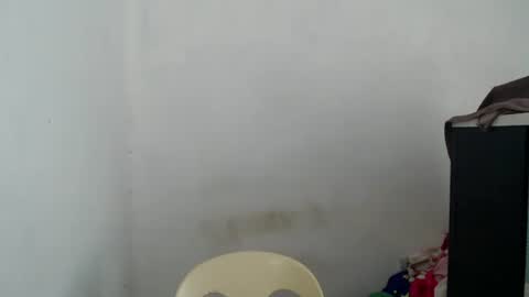 Nikki  online show from April 12, 3:00 am