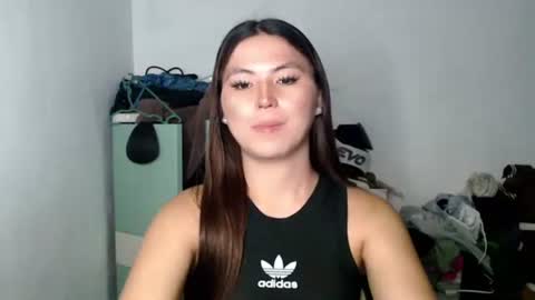 Snapshot of hot_precious_nikki chatting on May 3, 5:30 pm Nikki online show from May 3, 5:30 pm