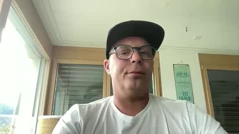 Snapshot of hot_sex83 chatting on May 9, 2:44 pm letmedoo2 online show from May 9, 2:44 pm