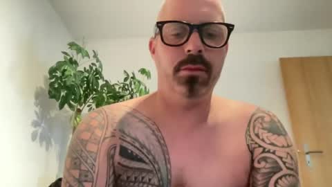 Snapshot of hot_sex83 chatting on July 1, 6:59 am letmedoo2 online show from July 1, 6:59 am