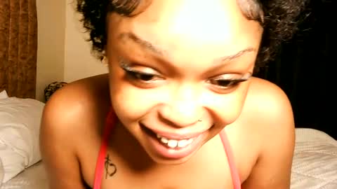 Snapshot of hot_sexxxy_baby chatting on July 3, 10:16 pm Milly online show from July 3, 10:16 pm