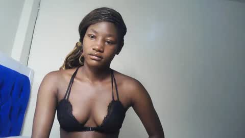 Milly online show from July 28, 2:18 am