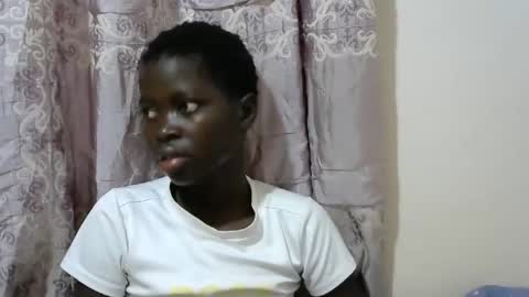 Snapshot of hot_shawrry chatting on February 3, 4:14 am hot_shawrry online show from February 3, 4:14 am