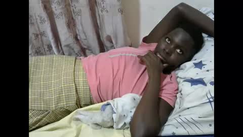 Snapshot of hot_shawrry chatting on March 4, 10:46 am hot_shawrry online show from March 4, 10:46 am