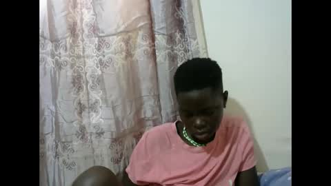 Snapshot of hot_shawrry chatting on March 5, 7:05 am hot_shawrry online show from March 5, 7:05 am