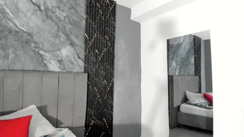 Snapshot of hot_summer_boy chatting on February 27, 11:38 pm Hot Summer Boy online show from February 27, 11:38 pm