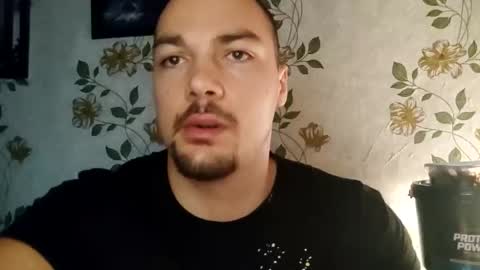 Snapshot of hotalphawolfxx chatting on February 26, 9:58 pm Kristiyan online show from February 26, 9:58 pm