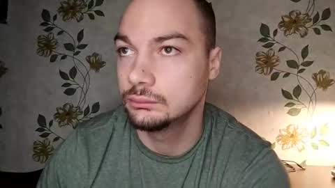 Snapshot of hotalphawolfxx chatting on February 28, 1:06 am Kristiyan online show from February 28, 1:06 am