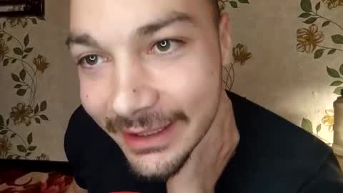 Kristiyan online show from March 20, 10:14 pm