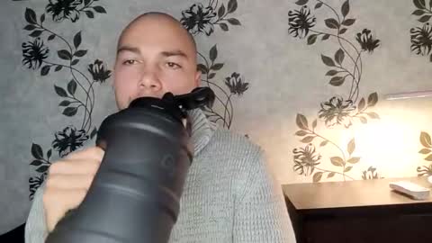 Kristiyan online show from April 4, 8:50 pm