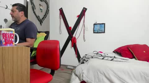 hotandfierylatinos online show from October 6, 9:40 am