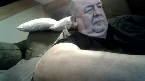 Snapshot of hotandhornyxxx1 chatting on December 10, 9:43 pm Hot and Horny online show from December 10, 9:43 pm