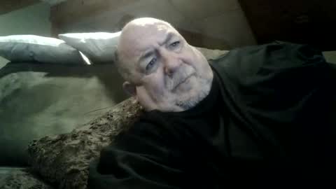 Snapshot of hotandhornyxxx1 chatting on December 30, 9:08 pm Hot and Horny online show from December 30, 9:08 pm