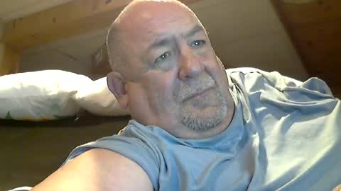 Hot and Horny online show from July 22, 6:00 pm