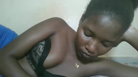 love online show from December 14, 7:18 pm