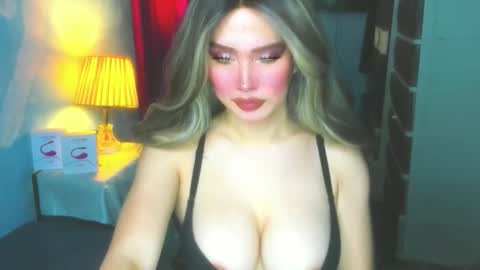 T A N Y A online show from March 30, 1:28 am