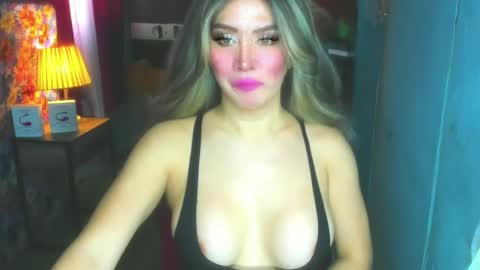 Snapshot of hotbabe_tanya chatting on June 26, 2:49 am T A N Y A online show from June 26, 2:49 am