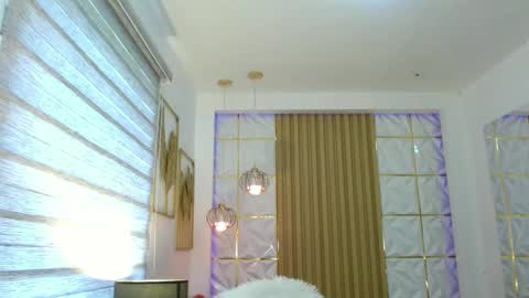 Sofia LovesYou online show from December 7, 4:42 am