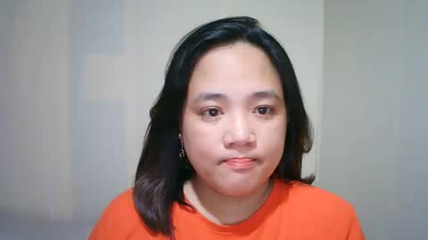 Snapshot of hotbabymomma chatting on February 12, 8:06 am Lynn online show from February 12, 8:06 am