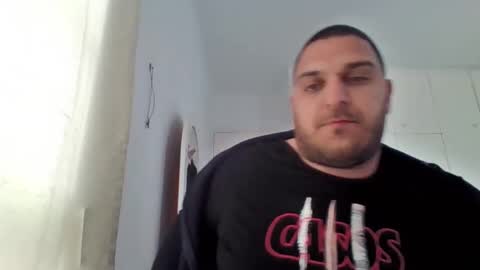 Snapshot of hotbearforyou96 chatting on February 18, 7:59 am Hotbearhorny online show from February 18, 7:59 am