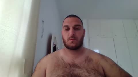 Snapshot of hotbearforyou96 chatting on March 1, 9:00 am Hotbearhorny online show from March 1, 9:00 am