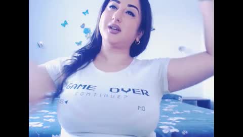 Snapshot of hotboobsmaya chatting on February 9, 9:13 am hotboobsmaya online show from February 9, 9:13 am