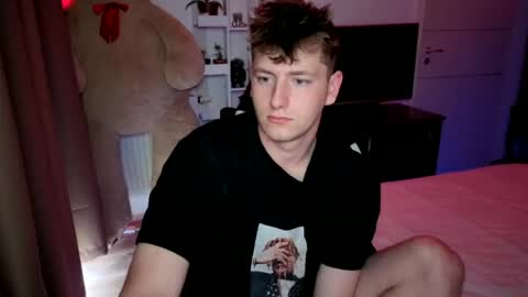Hotboyshorny online show from July 10, 8:07 am